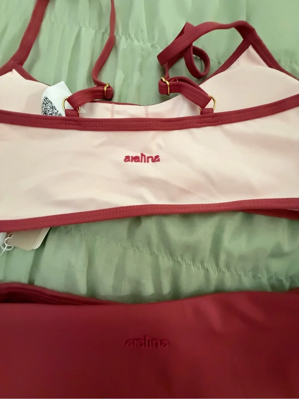 Aralina Active Set